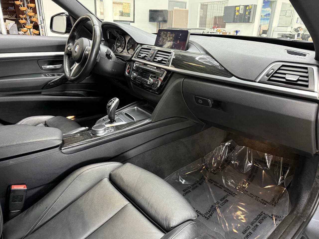 Used 2019 BMW 330i Gran Turismo xDrive w/ M Sport Package AWD/4WD image 19