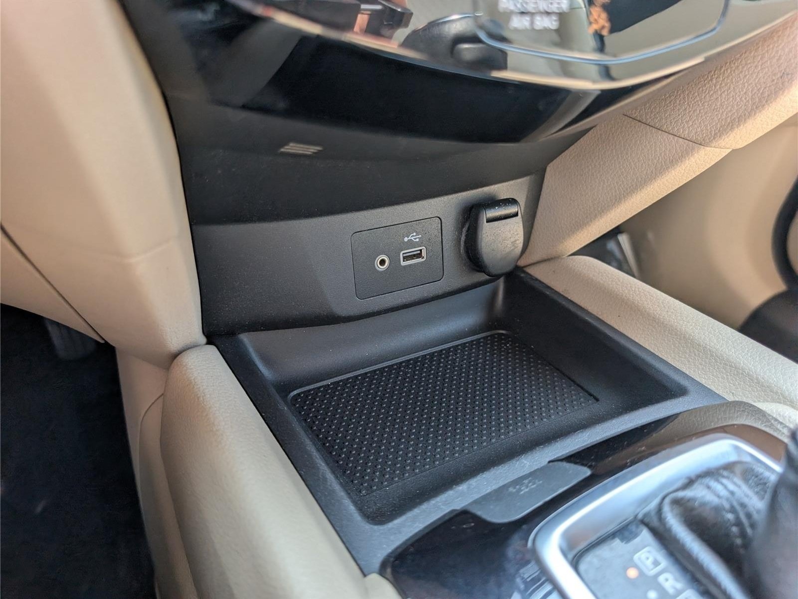 Used 2018 Nissan Rogue SV AWD/4WD image 25