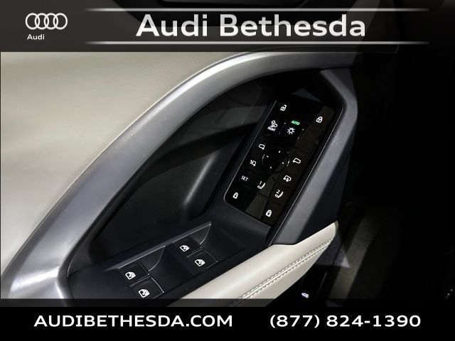 Certified 2025 Audi Q5 Premium Plus w/ Premium Plus AWD/4WD image 15