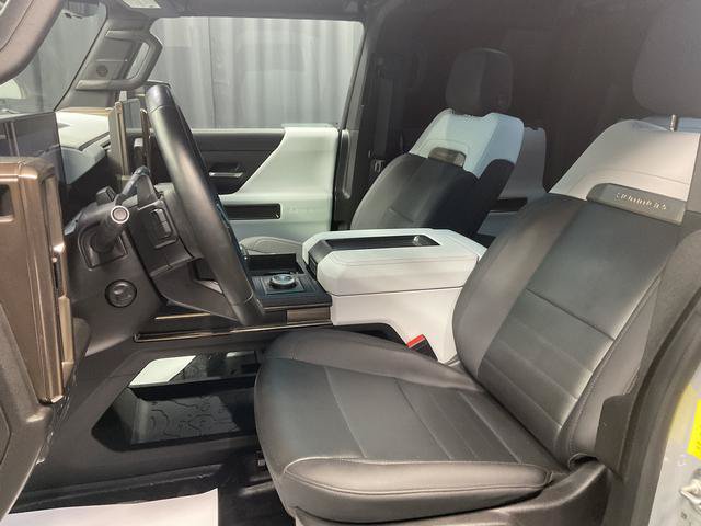Used 2024 GMC Hummer EV 2X w/ LPO, Illumination Package AWD/4WD image 14