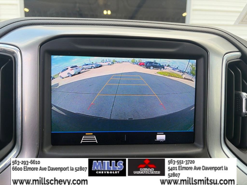 Used 2022 Chevrolet Silverado 1500 RST AWD/4WD image 15