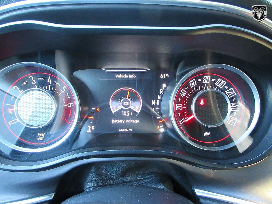 Used 2016 Dodge Challenger SXT image 11