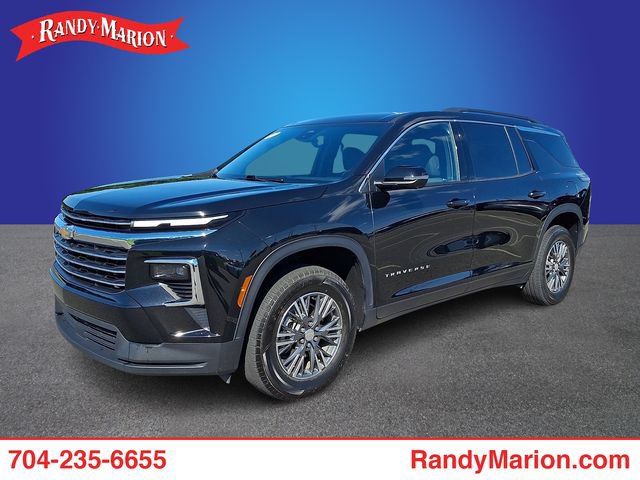 Used 2024 Chevrolet Traverse LT FWD image 1