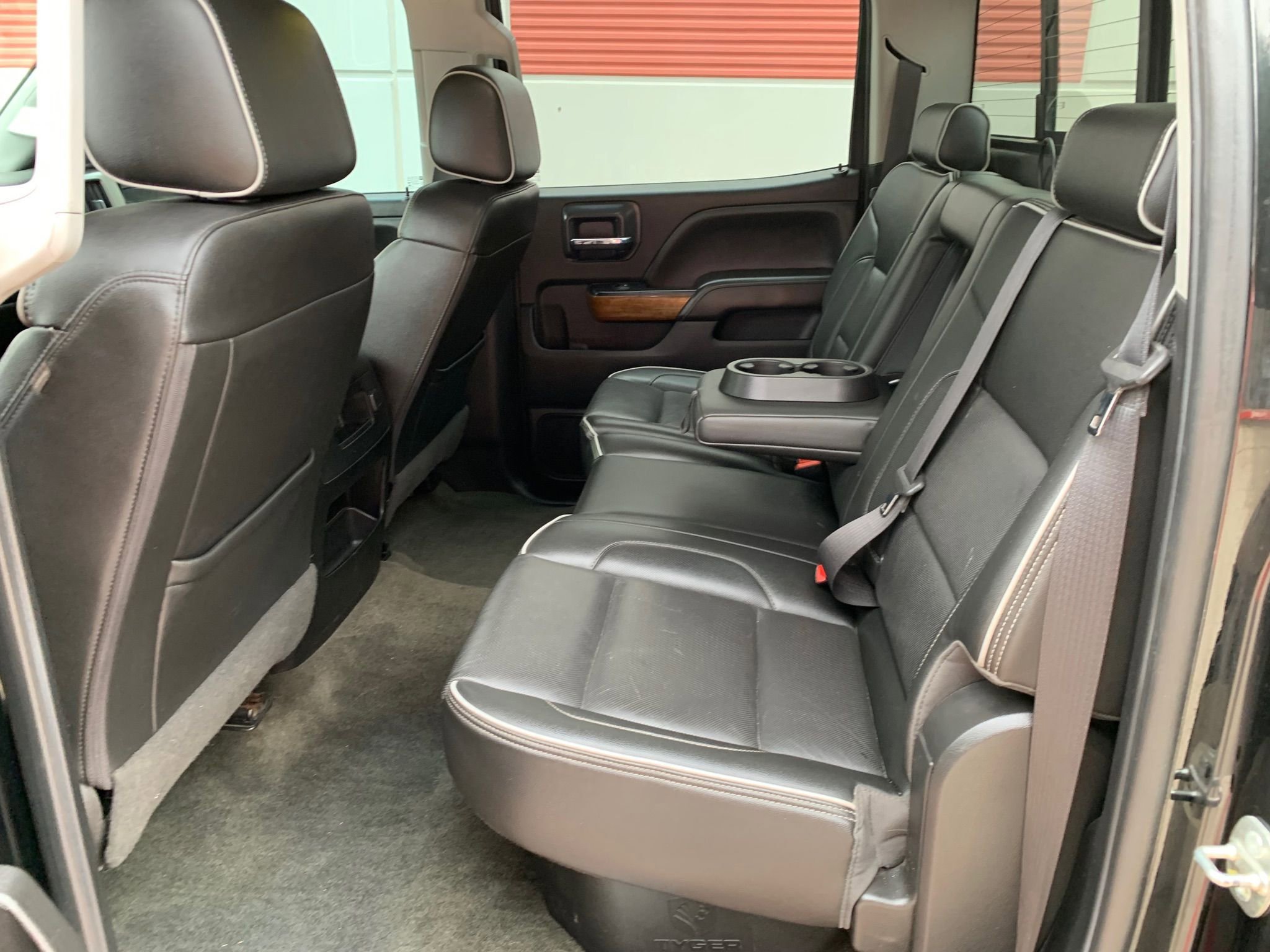 Used 2018 Chevrolet Silverado 2500 High Country w/ Duramax Plus Package image 20