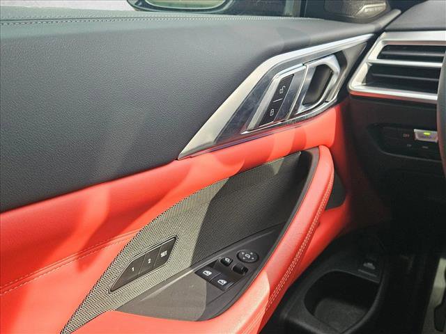 Used 2025 BMW M4 Coupe w/ Executive Package image 23