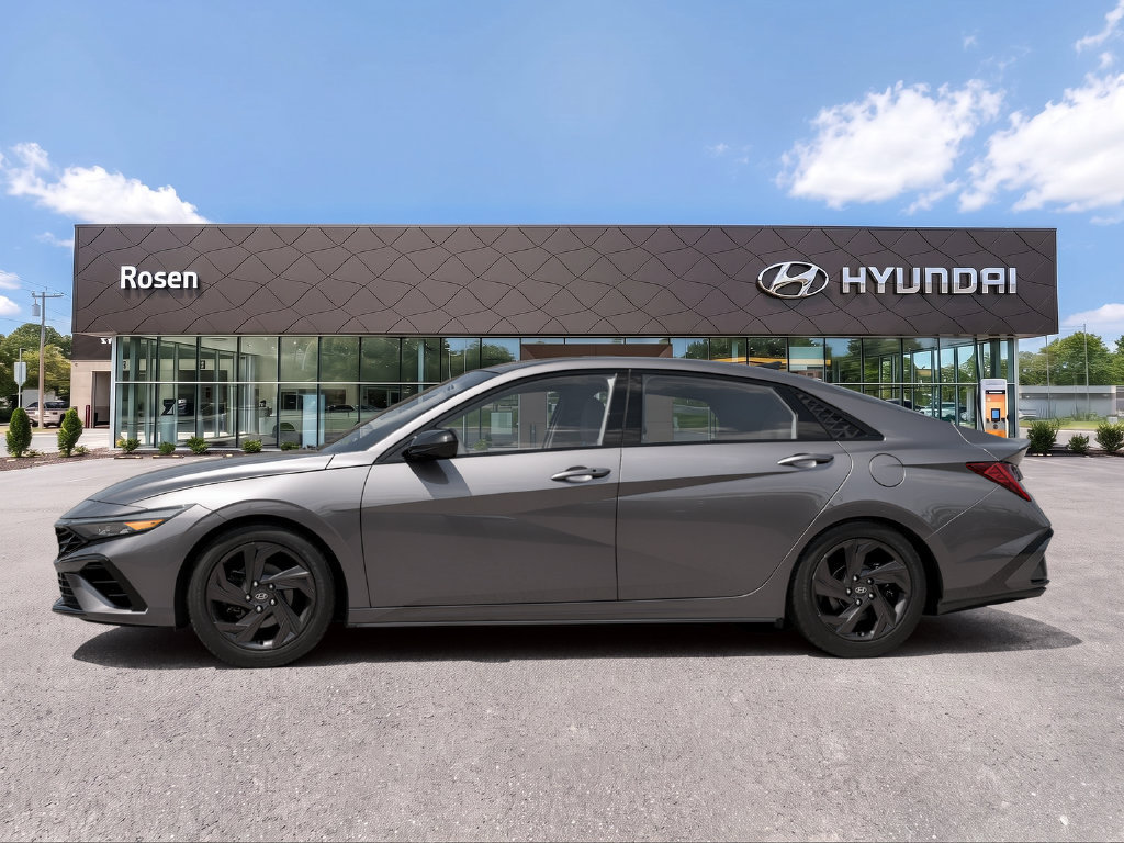 New 2026 Hyundai Elantra SEL Sport FWD image 26