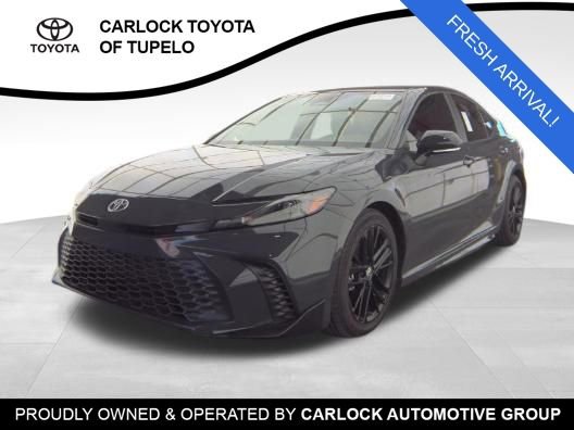 Used 2025 Toyota Camry SE w/ Multimedia Upgrade Package