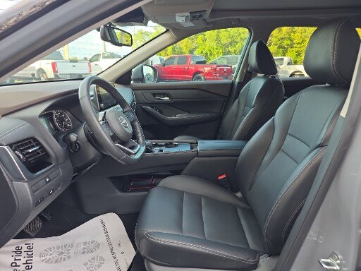 Used 2022 Nissan Rogue SL FWD image 11
