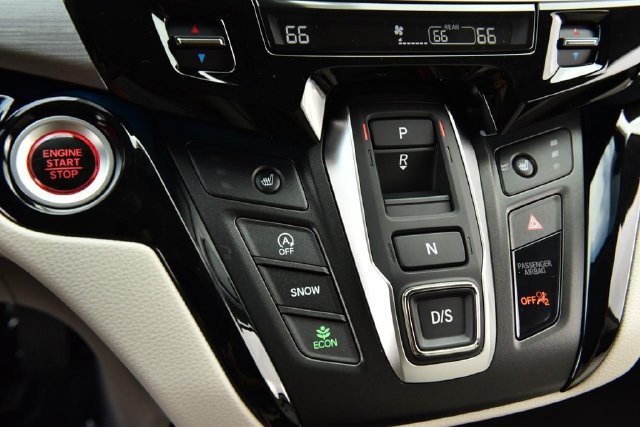 New 2027 Honda Odyssey Touring image 17