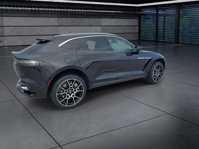 Used 2021 Aston Martin DBX AWD/4WD image 8