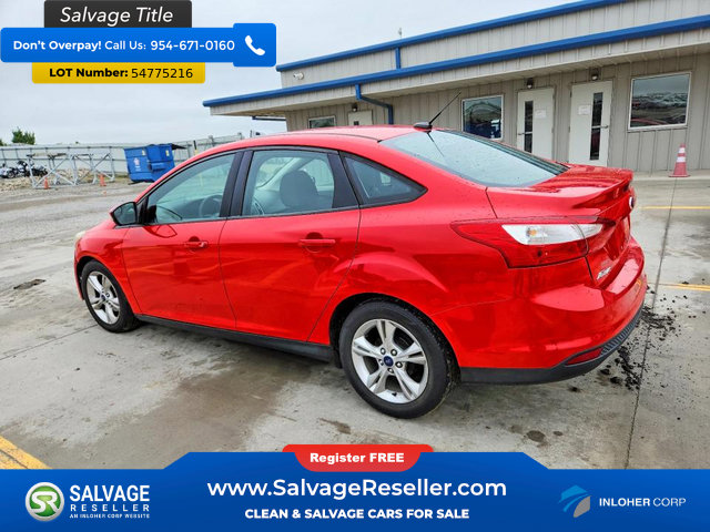 Used 2014 Ford Focus SE FWD image 3