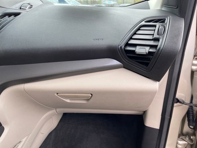 Used 2017 Ford Escape SE w/ SE Leather Comfort Package image 36