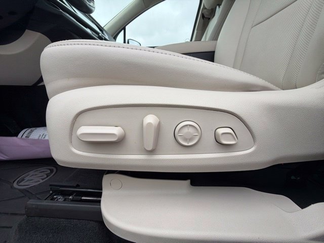 Used 2023 Buick Enclave Premium w/ Trailering Package, 5000 lbs. FWD image 11
