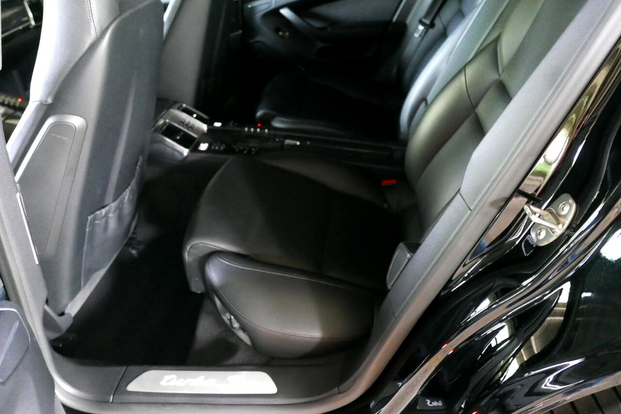 Used 2012 Porsche Panamera Turbo S image 31