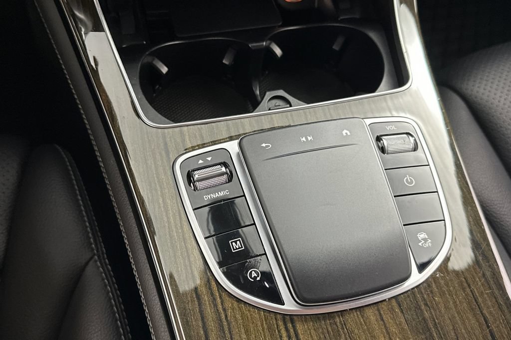 Used 2020 Mercedes-Benz GLC 300 4MATIC image 34