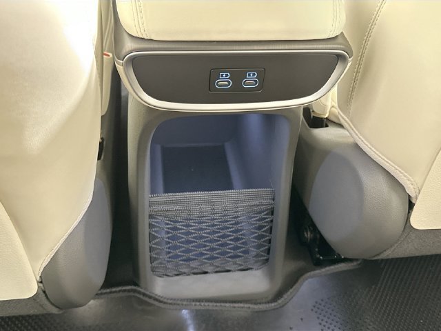 New 2026 Genesis GV60 RWD image 13