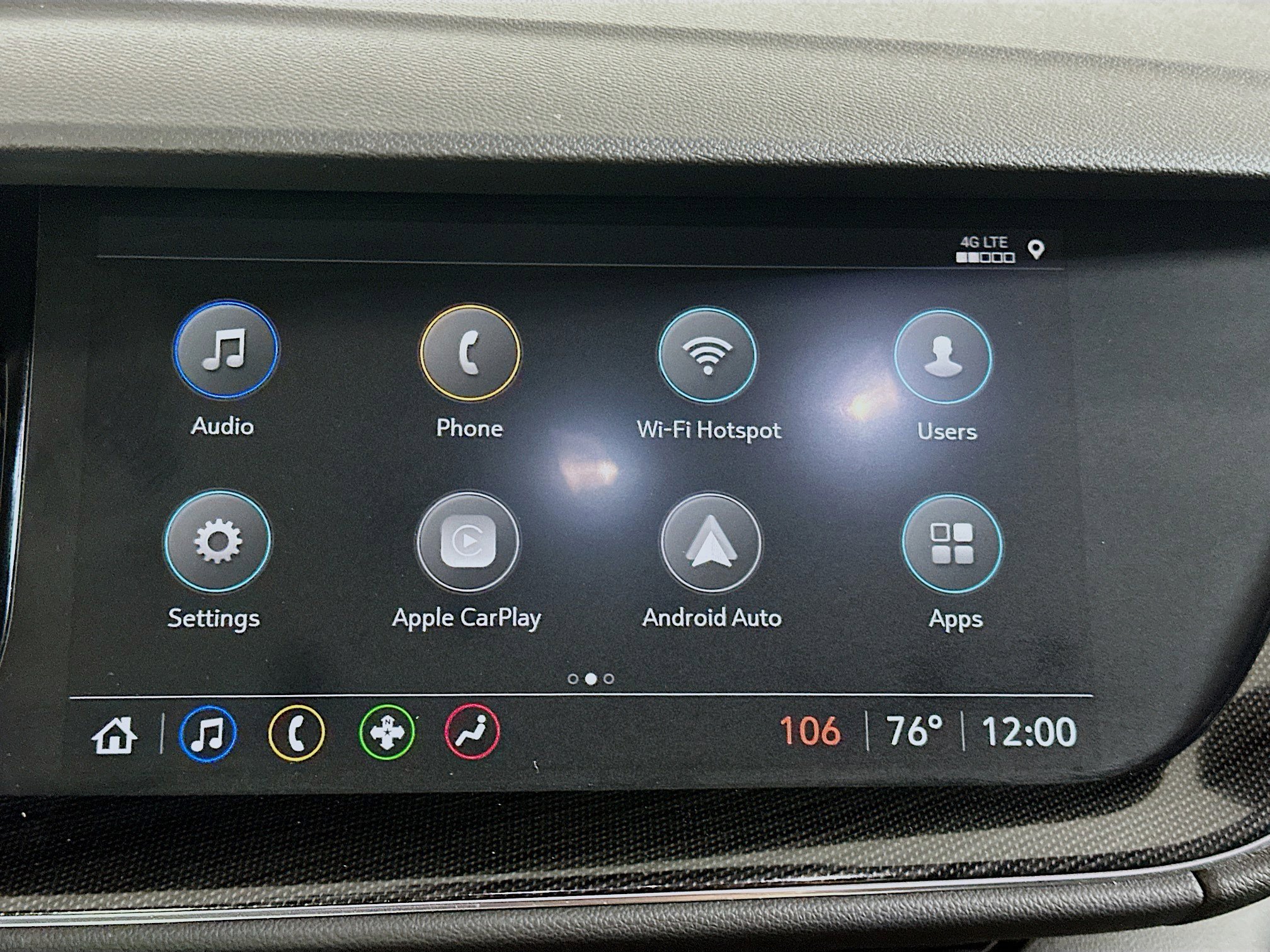 Used 2023 Buick Envision Essence FWD image 21