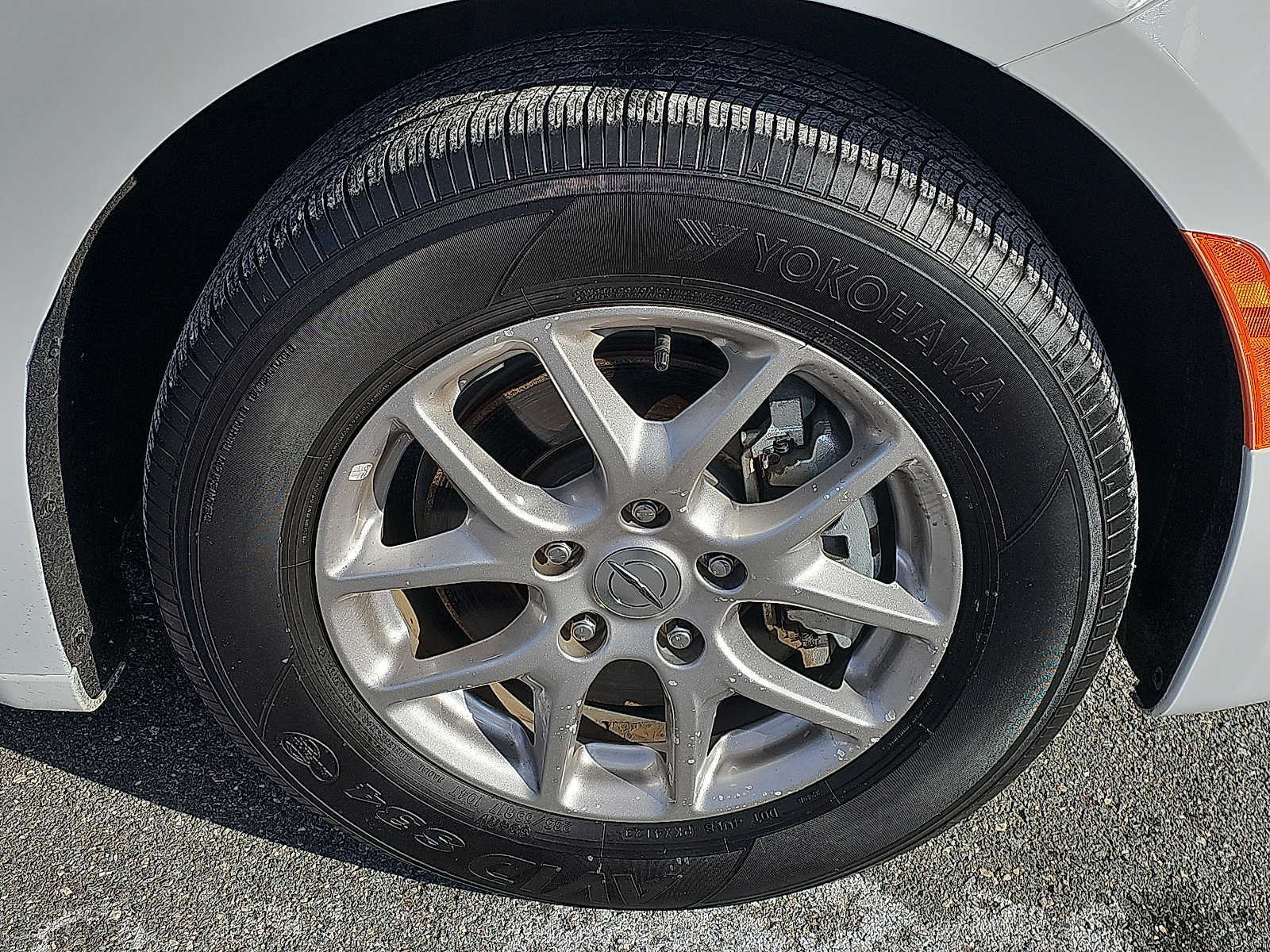 Used 2024 Chrysler Pacifica Touring-L image 8