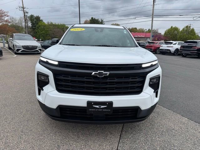Used 2024 Chevrolet Traverse LS w/ Midnight/Sport Edition AWD/4WD image 17
