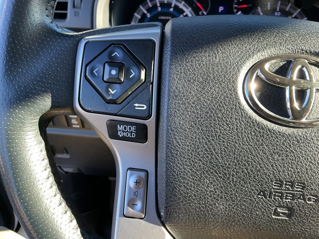 Used 2016 Toyota 4Runner SR5 image 18