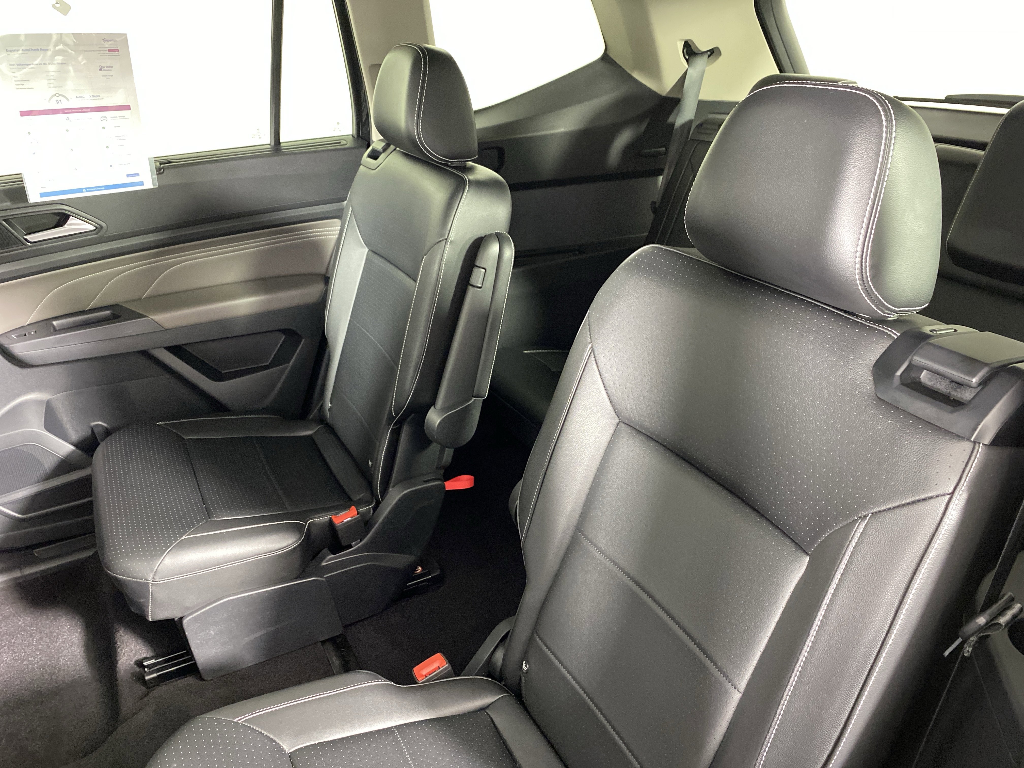 Used 2021 Volkswagen Atlas SEL R-Line image 33