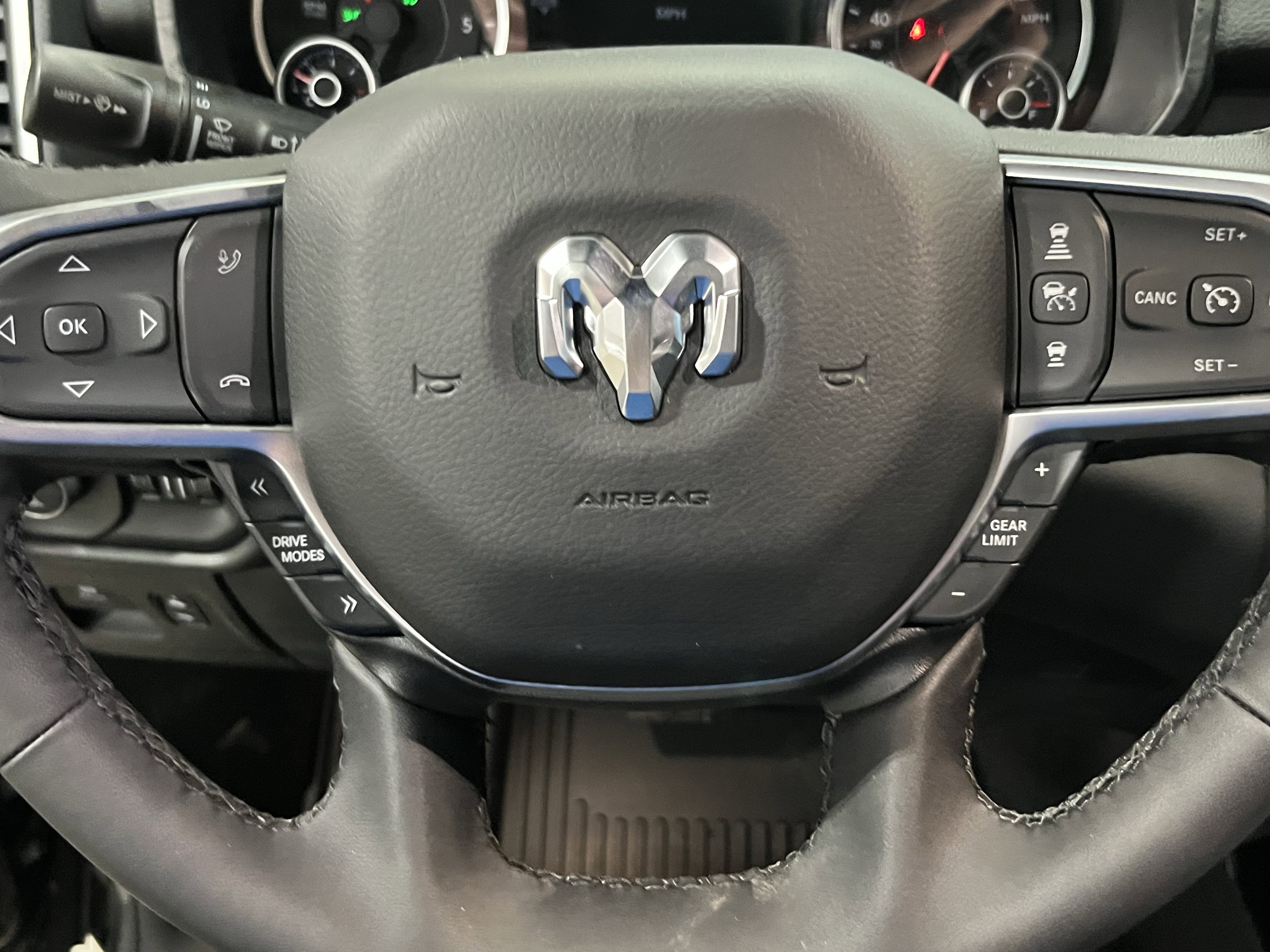 New 2025 RAM 1500 Big Horn AWD/4WD image 22