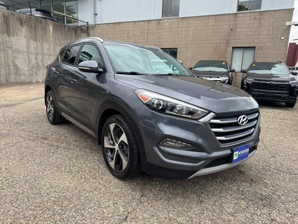 Used 2017 Hyundai Tucson Sport w/ Cargo Package AWD/4WD image 9