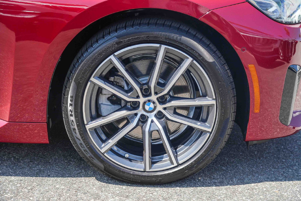 Used 2026 BMW 230i Coupe RWD image 9