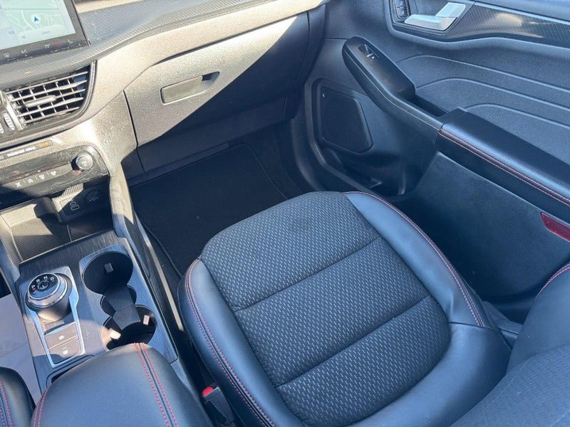 Used 2025 Ford Escape ST-Line w/ Tech Pack #1 image 15