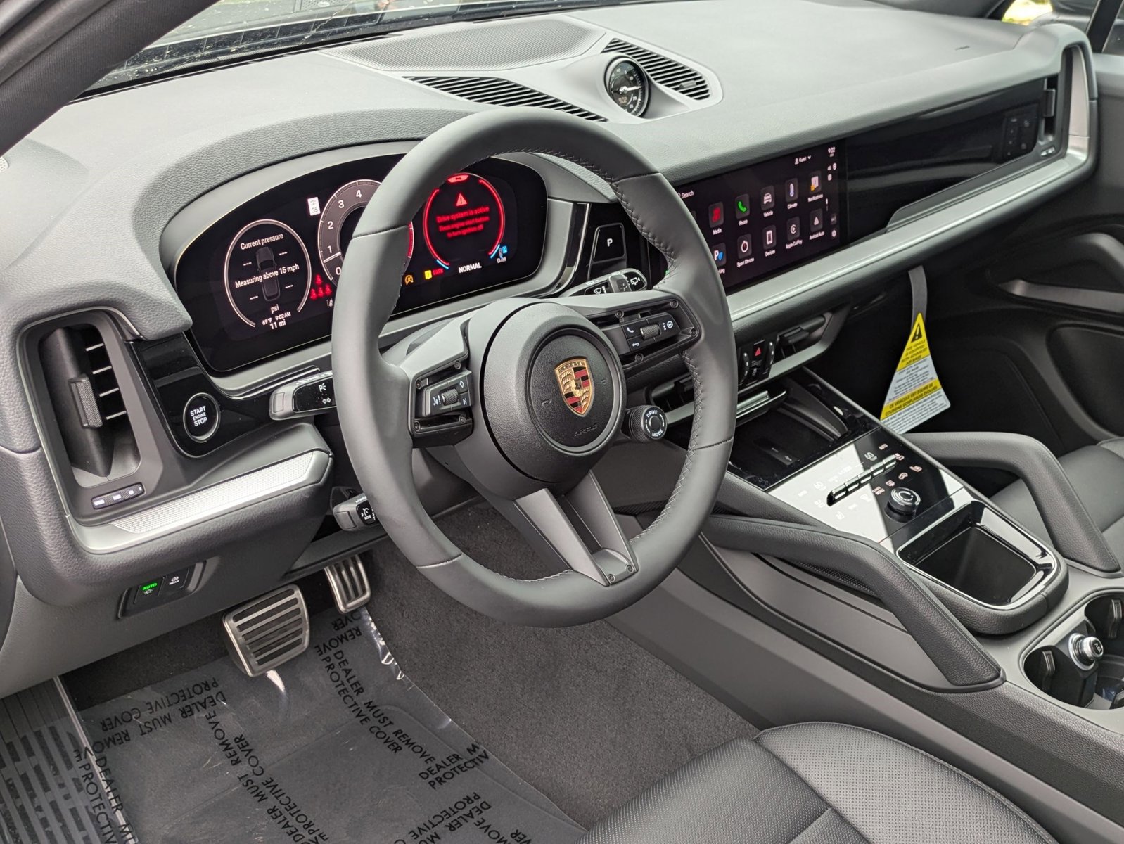 New 2025 Porsche Cayenne S image 4