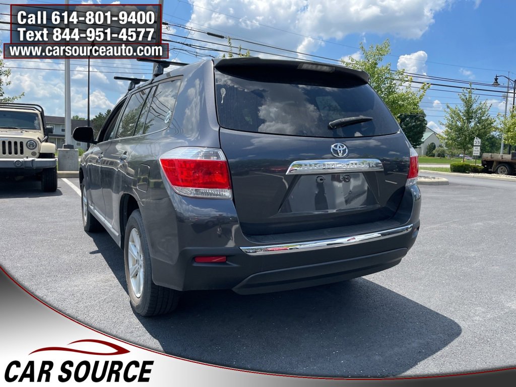 Used 2012 Toyota Highlander FWD image 7