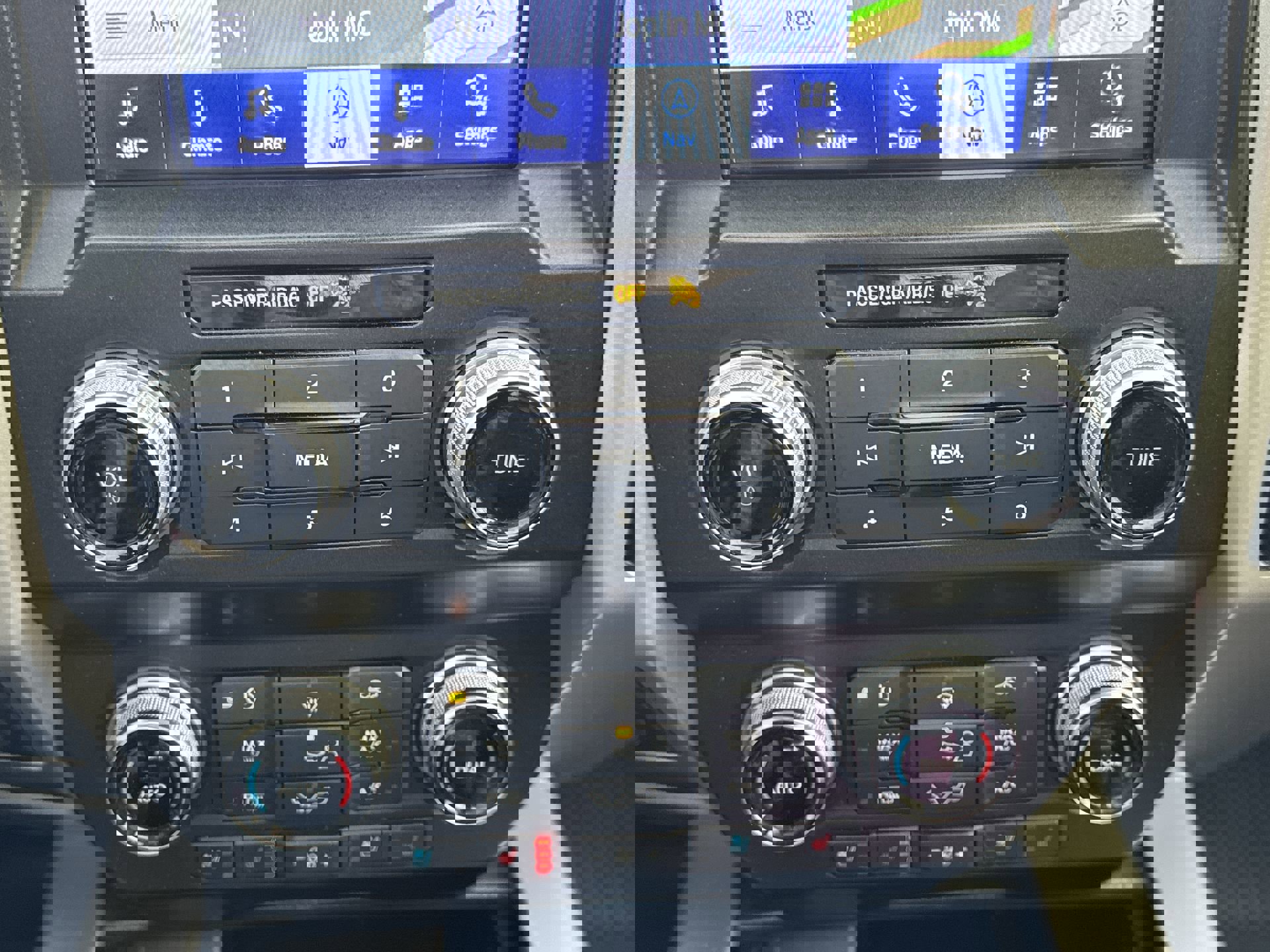 Used 2020 Ford F150 Lariat w/ Equipment Group 502A Luxury image 19