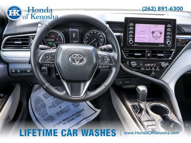 Used 2024 Toyota Camry SE FWD image 13