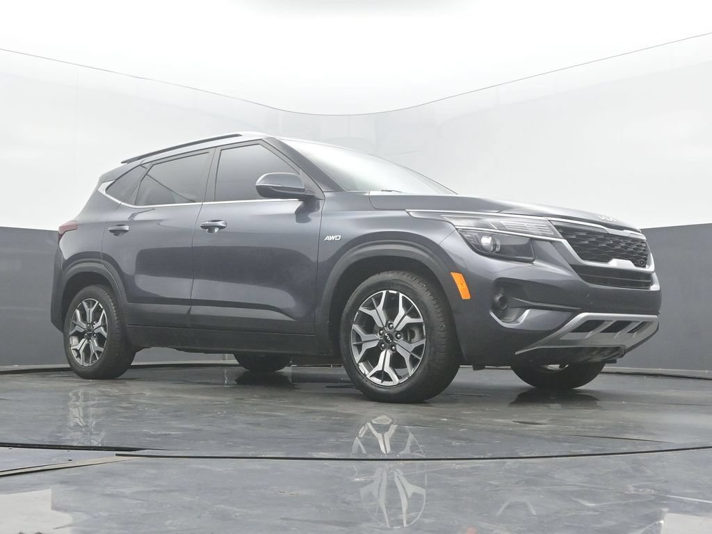 Used 2023 Kia Seltos EX AWD/4WD image 50