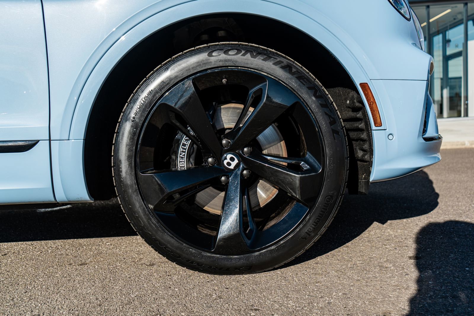 Certified 2022 Bentley Bentayga image 16