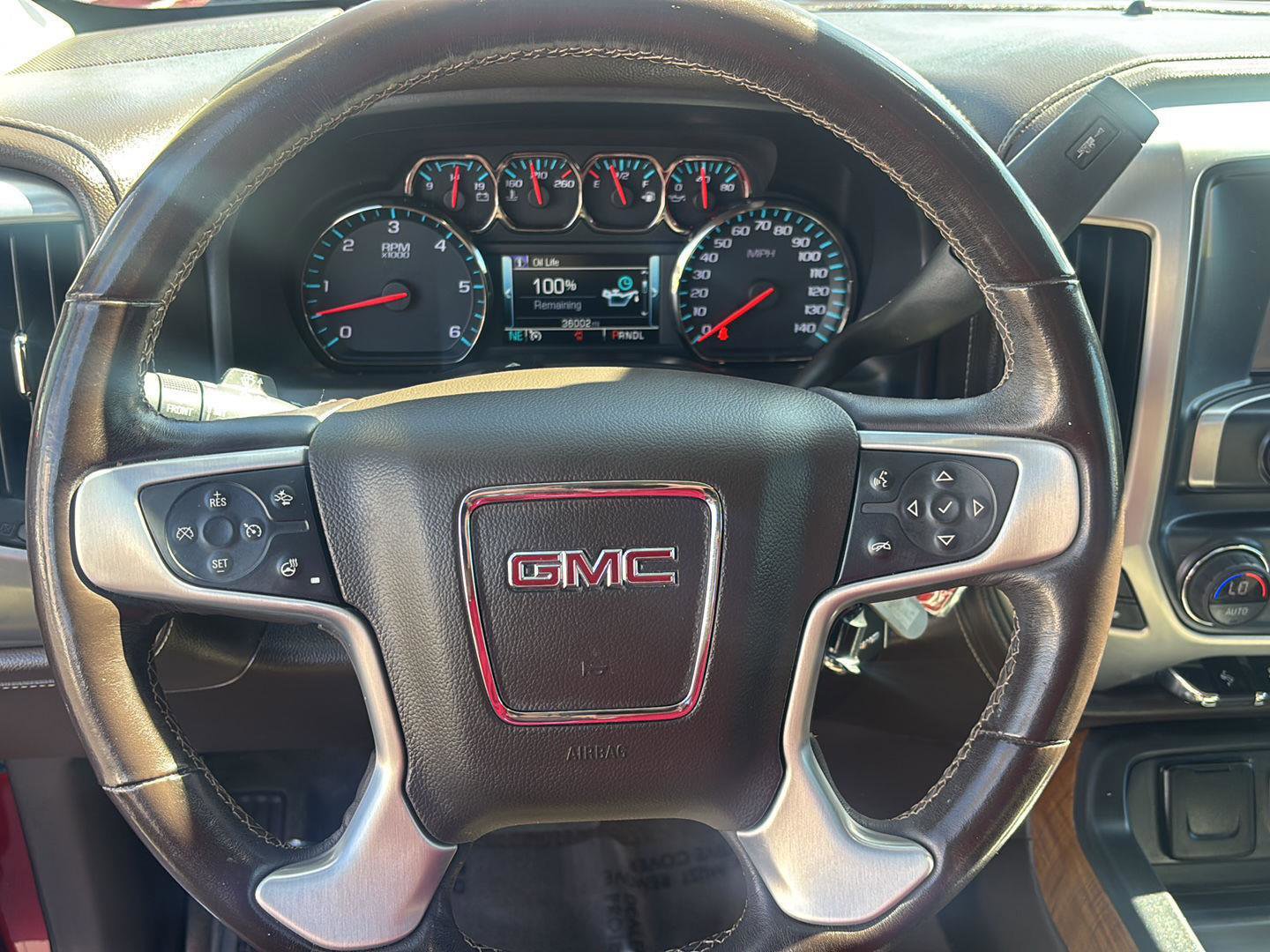 Used 2018 GMC Sierra 1500 SLT image 13