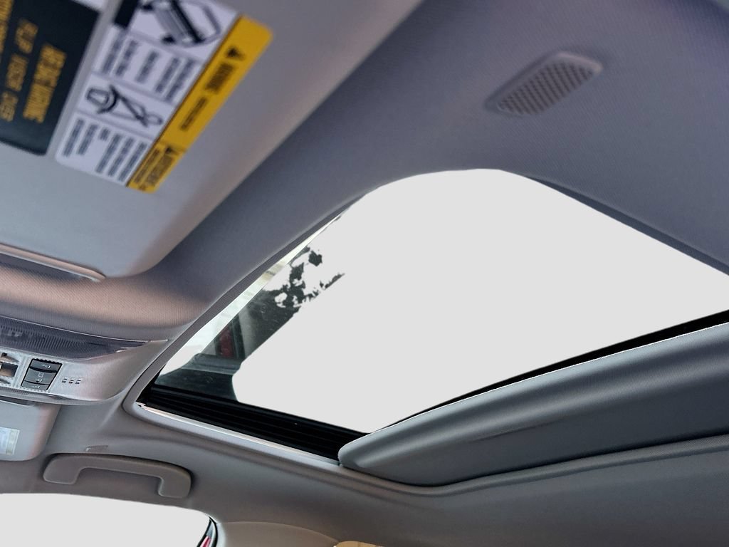 New 2025 Toyota RAV4 XLE w/ Convenience Package FWD image 20
