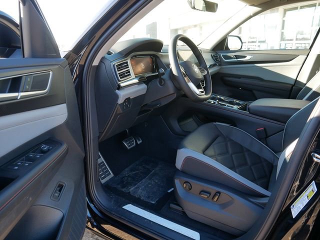 New 2026 Volkswagen Atlas Peak Edition image 7