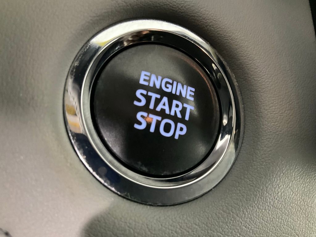 Used 2023 Toyota Highlander LE image 20