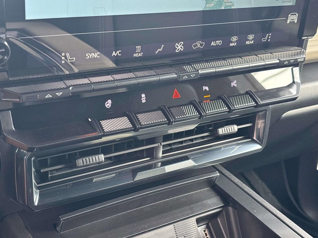 New 2026 GMC Hummer EV SUV image 11