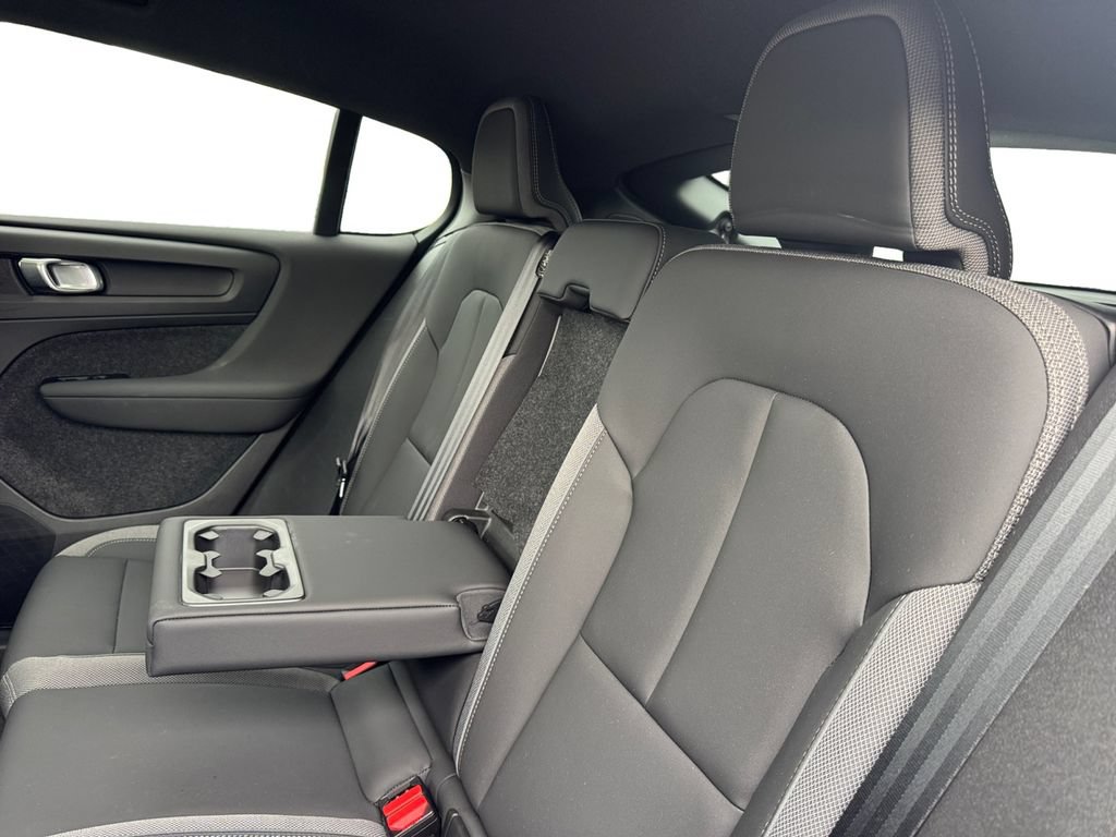 Certified 2023 Volvo C40 P8 Recharge Plus w/ Climate Package AWD/4WD image 24