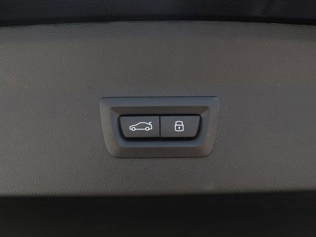 Used 2025 BMW X4 xDrive30i image 31