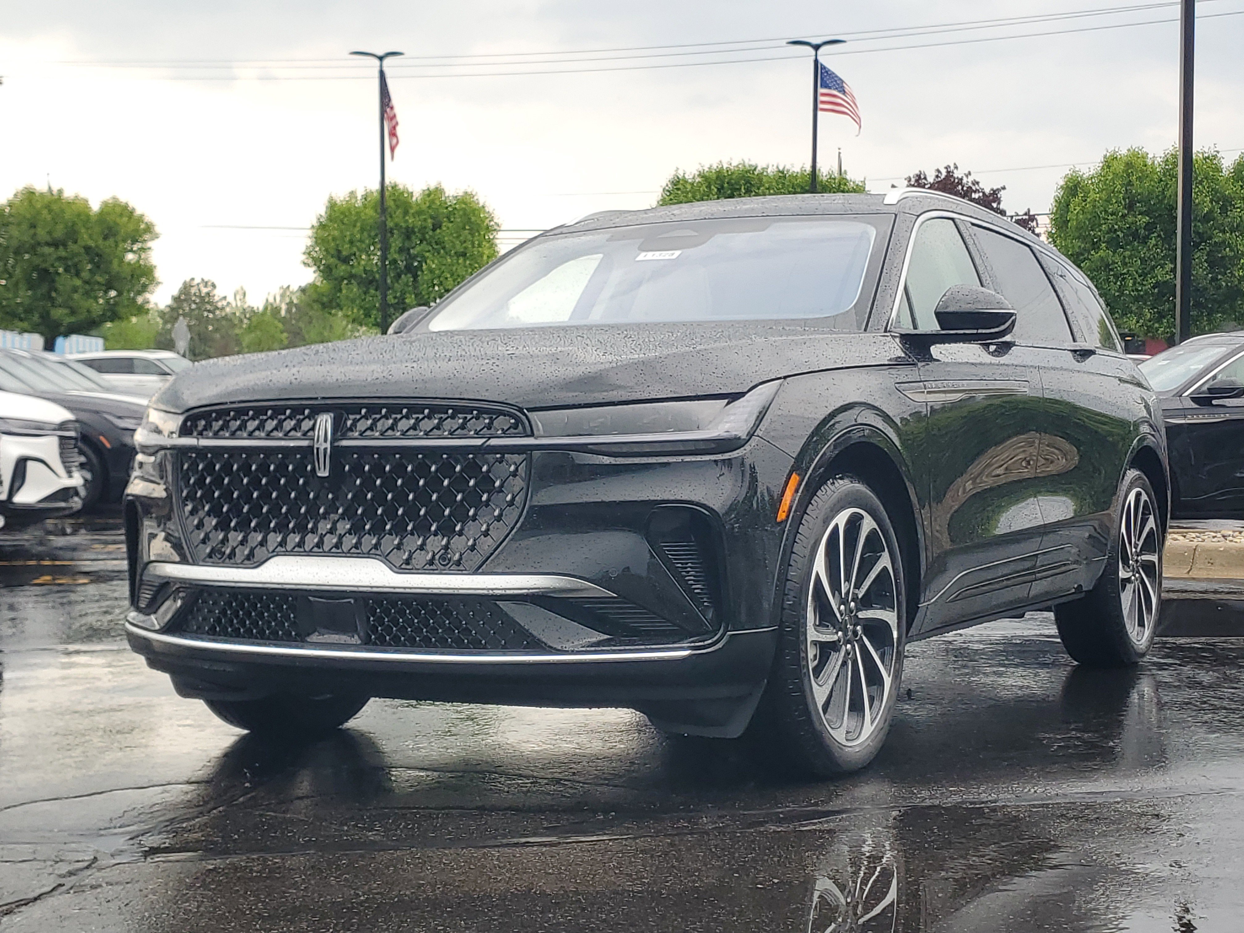 New 2026 Lincoln Nautilus Black Label AWD/4WD image 2