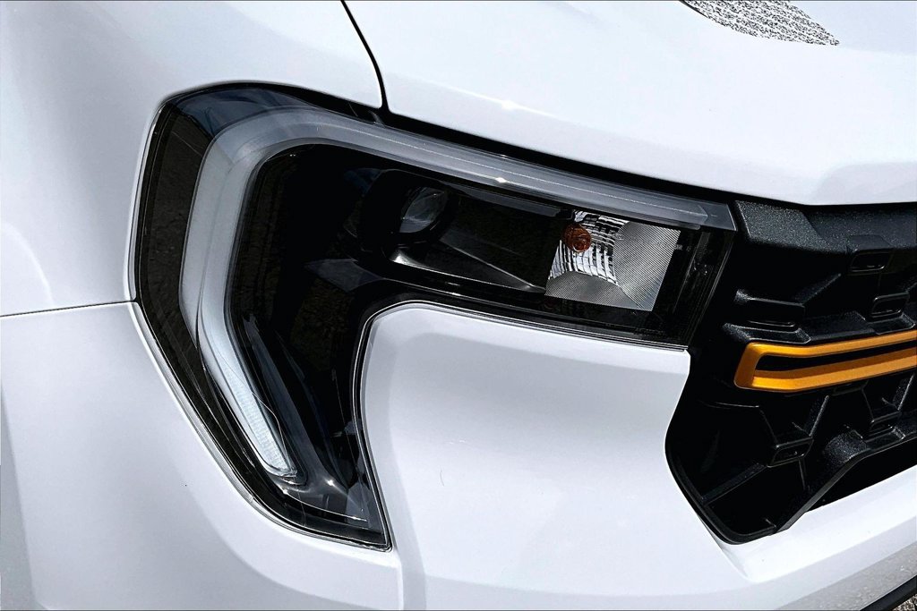 New 2026 Ford Maverick Tremor AWD/4WD image 34