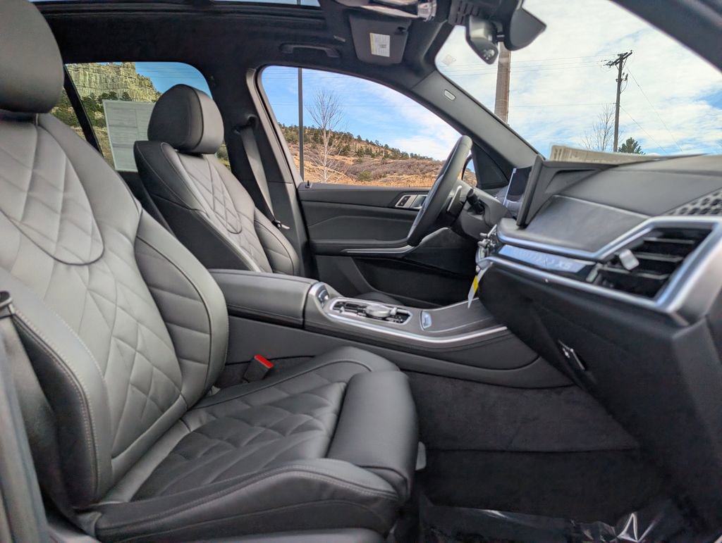 New 2026 BMW X5 xDrive50e w/ M Sport Package image 22