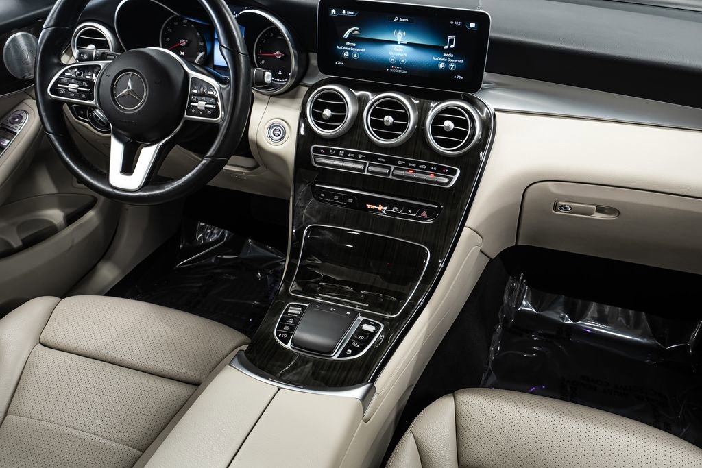 Used 2021 Mercedes-Benz GLC 300 image 28