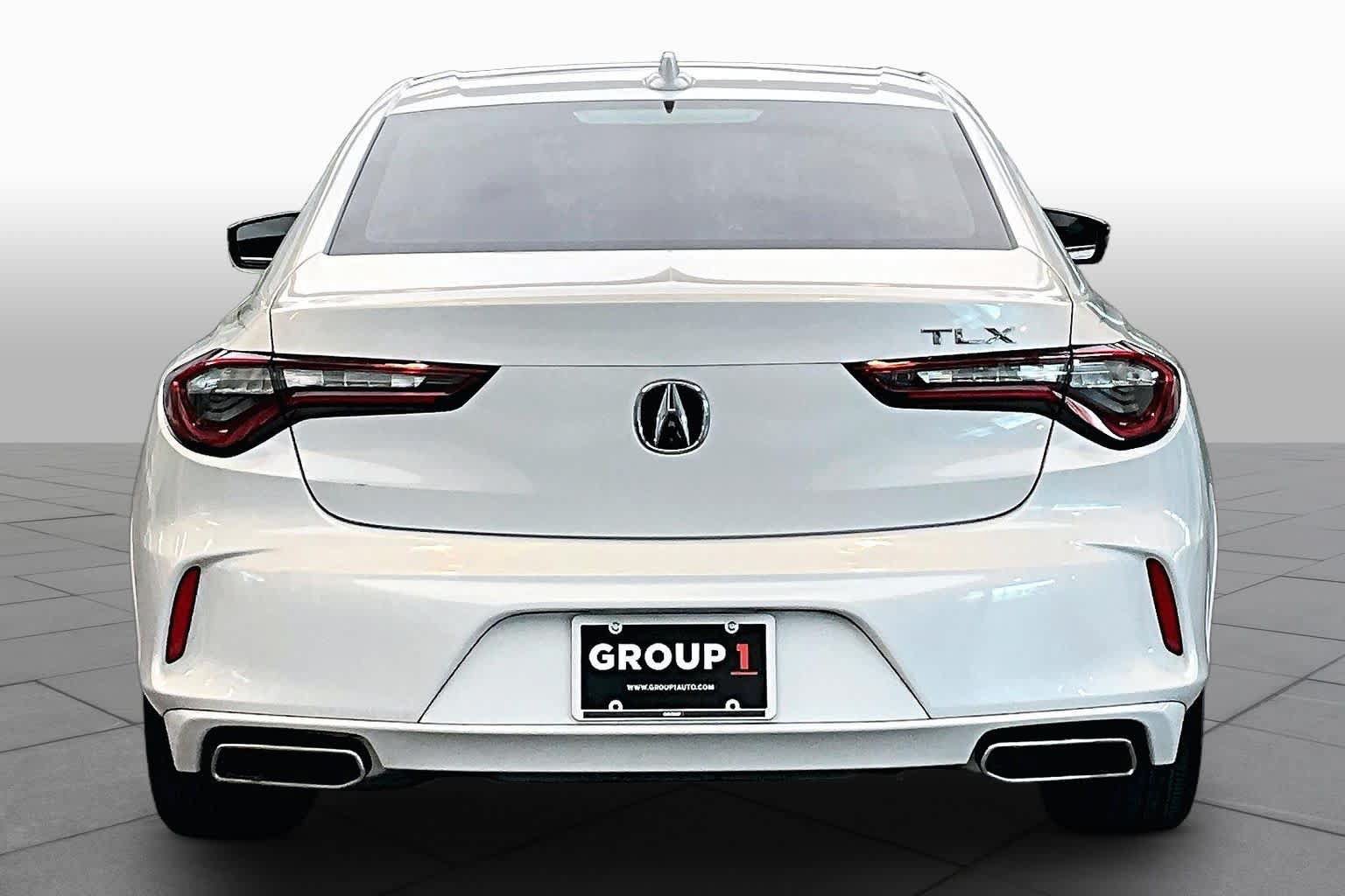 Used 2023 Acura TLX FWD image 5