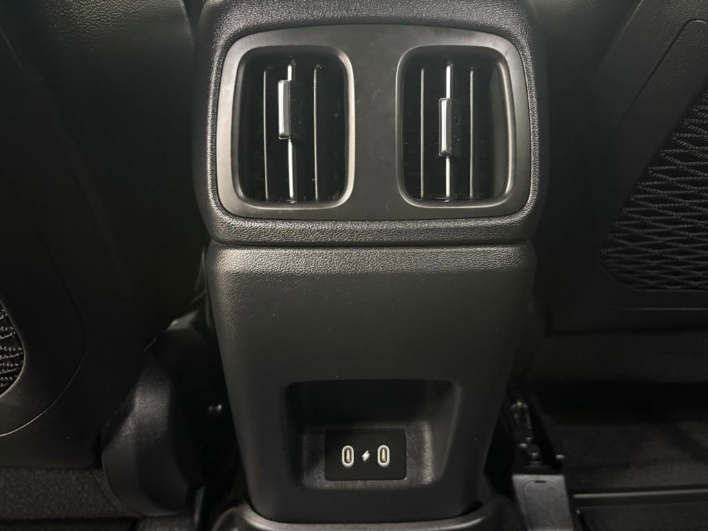 Used 2025 Hyundai Tucson Limited image 13