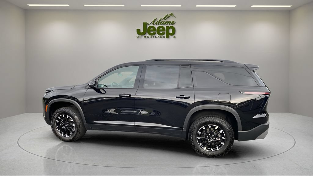 Used 2025 Chevrolet Traverse Z71 AWD/4WD image 4