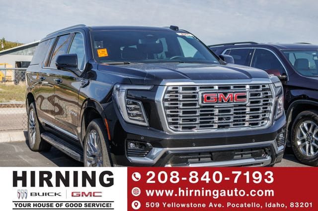 Used 2025 GMC Yukon XL Denali AWD/4WD image 1